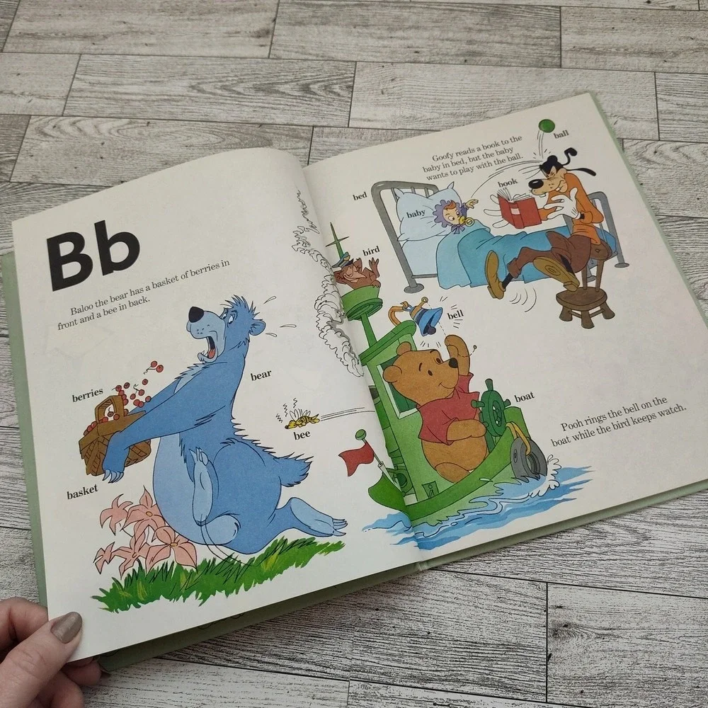 Walt Disney Alphabet A-Z Book 1983 Vol‎ 1 Mickey Mouse Pooh HC Vtg Retro ABC